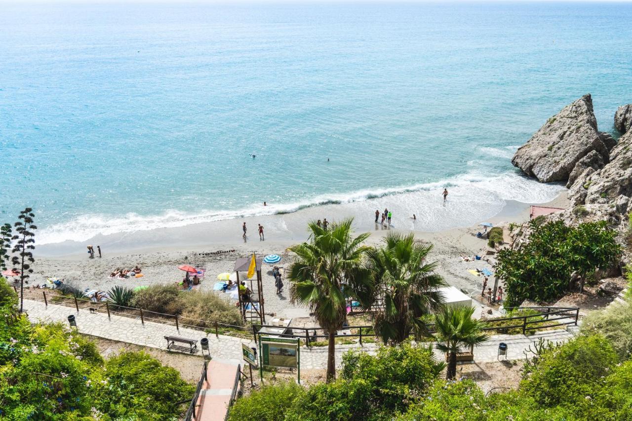 Hostal Marissal By Dorobe Nerja Dış mekan fotoğraf